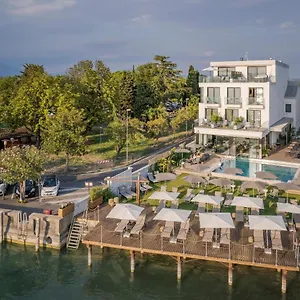 4* Szálloda Vinci